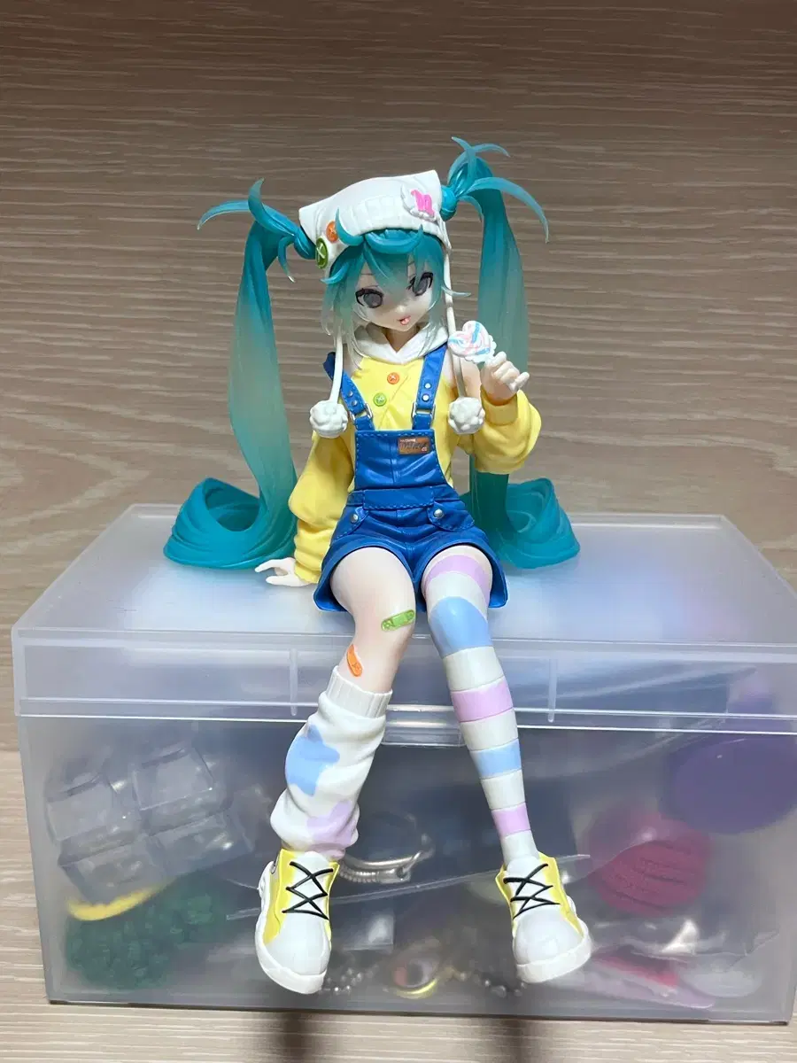 thumbnail-0